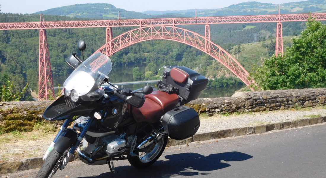 Motorrijden Cantal